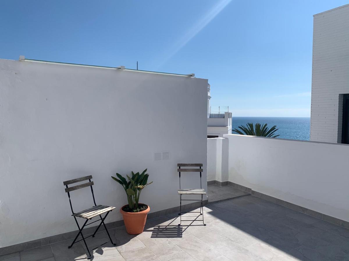 Вілла Easy Nerja Beach House Екстер'єр фото